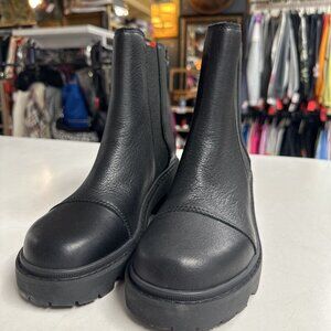 Joan Now Chelsea Boots